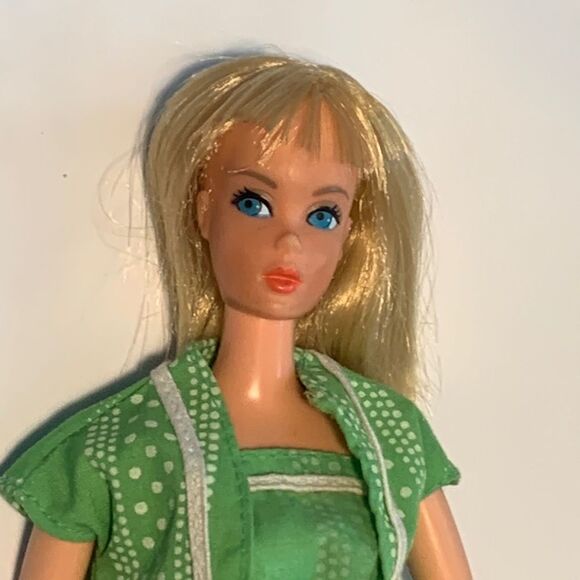 1976 Equestrienne Barbie - Picture 2 of 13